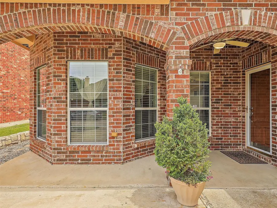 3805 Bitterroot Trail, McKinney, TX 75070 - Image #3