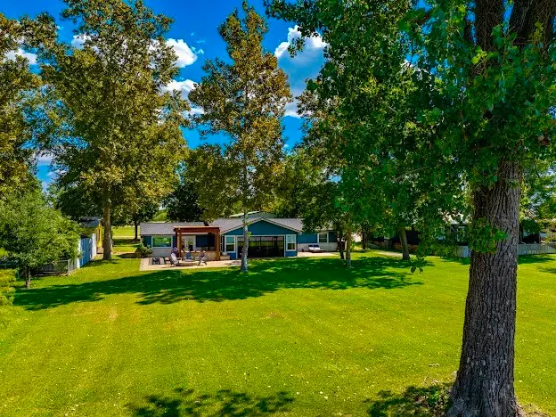 1017 Airport Road, Possum Kingdom Lake, TX 76449 - Image #3