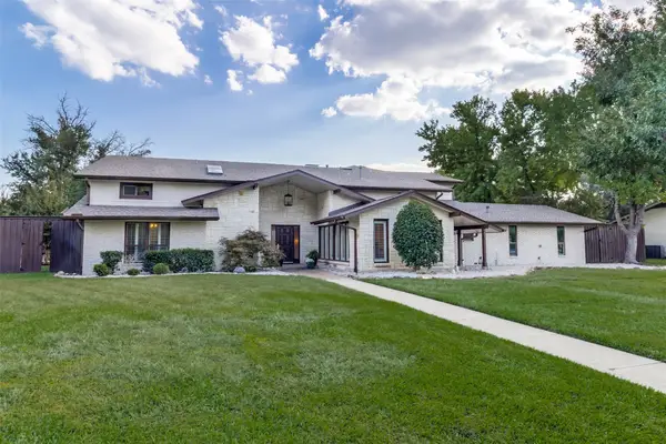 7040 Oakbluff Drive, Dallas, TX 75254