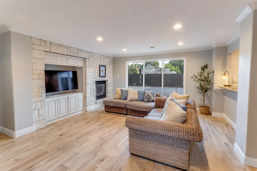 7040 Oakbluff Drive, Dallas, TX 75254 - Image #3