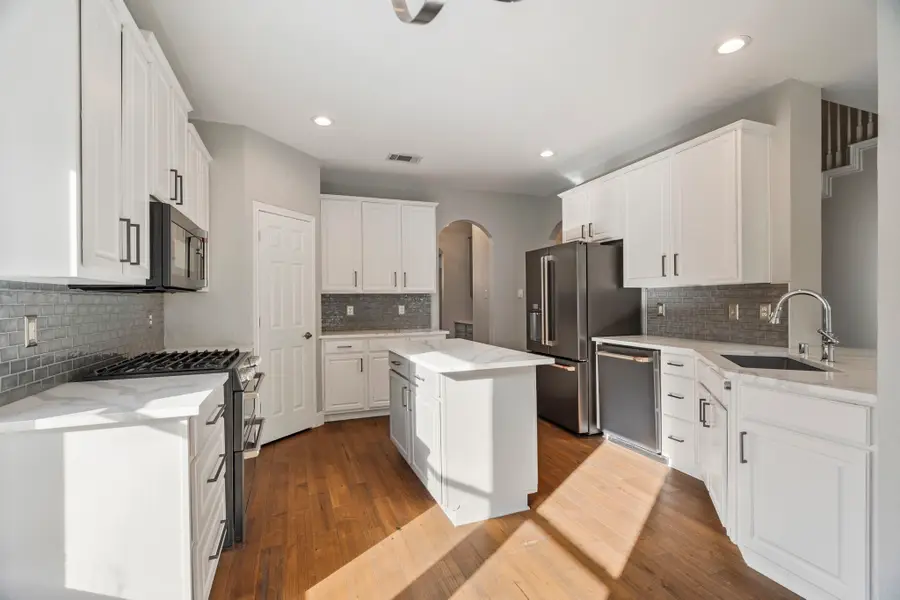 9498 Homestead Lane, Frisco, TX 75033 - Image #3