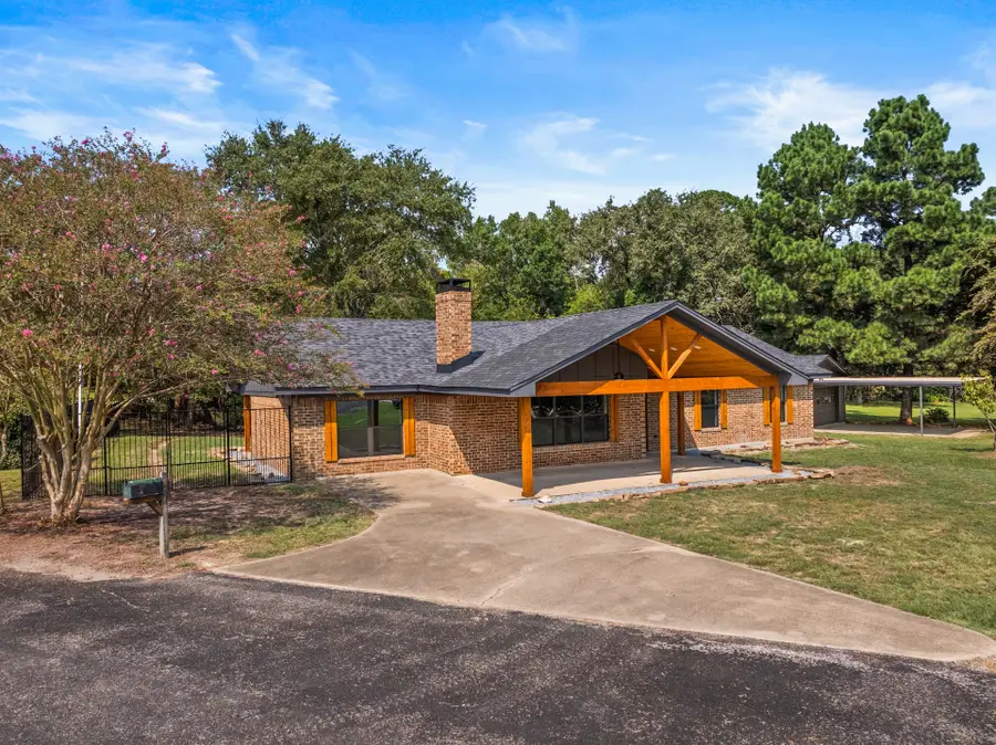 701 Ferguson Trail, Scroggins, TX 75480 - Image #2