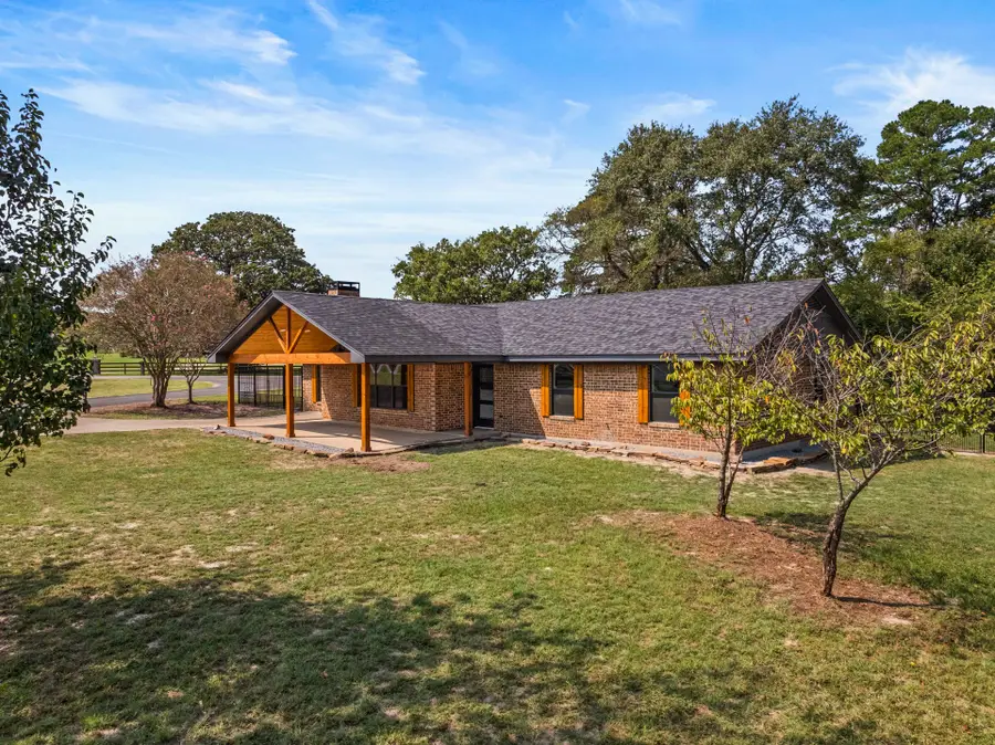 701 Ferguson Trail, Scroggins, TX 75480 - Image #3