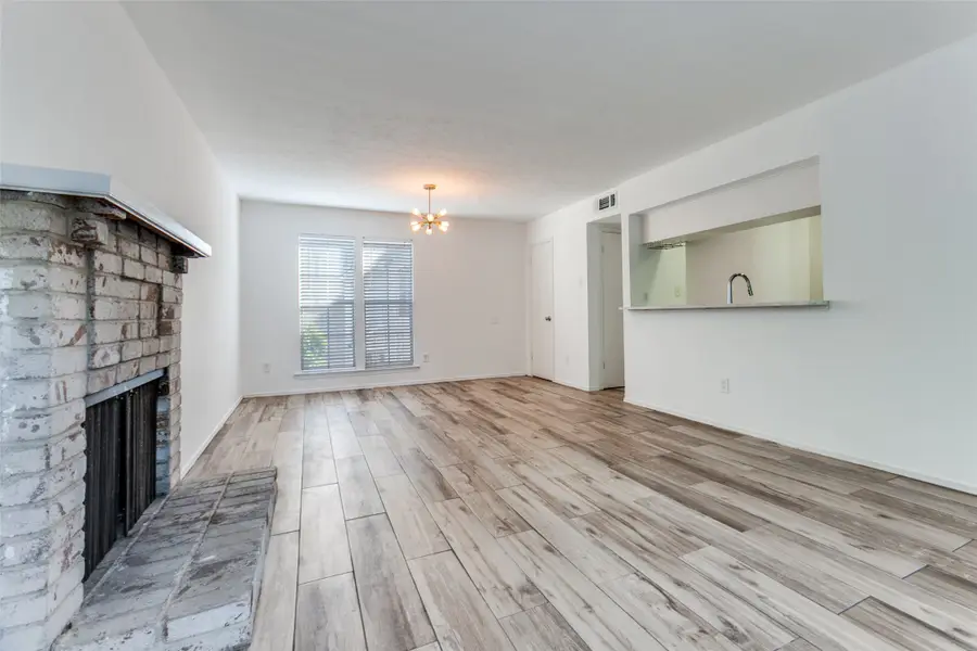 5881 Preston View Boulevard #215, Dallas, TX 75240 - Image #3