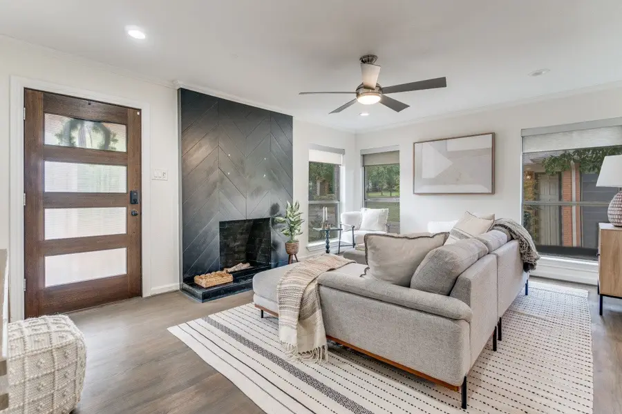 2537 W 10th Street, Dallas, TX 75211 - Image #2