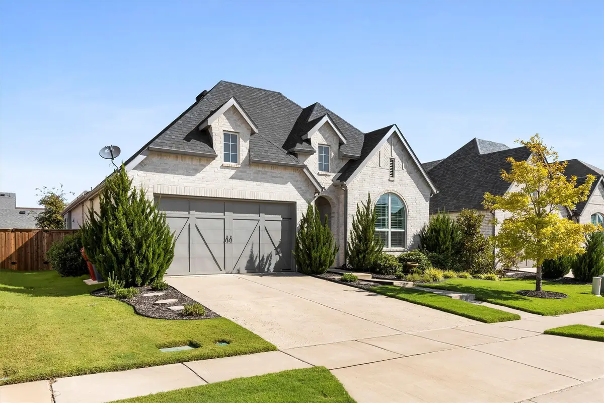 1912 Mcdougall Creek, Van Alstyne, TX 75495 - Image #1