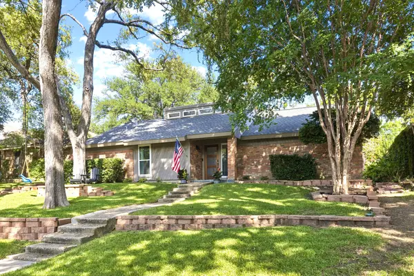 7830 Ridgemar Drive, Dallas, TX 75231