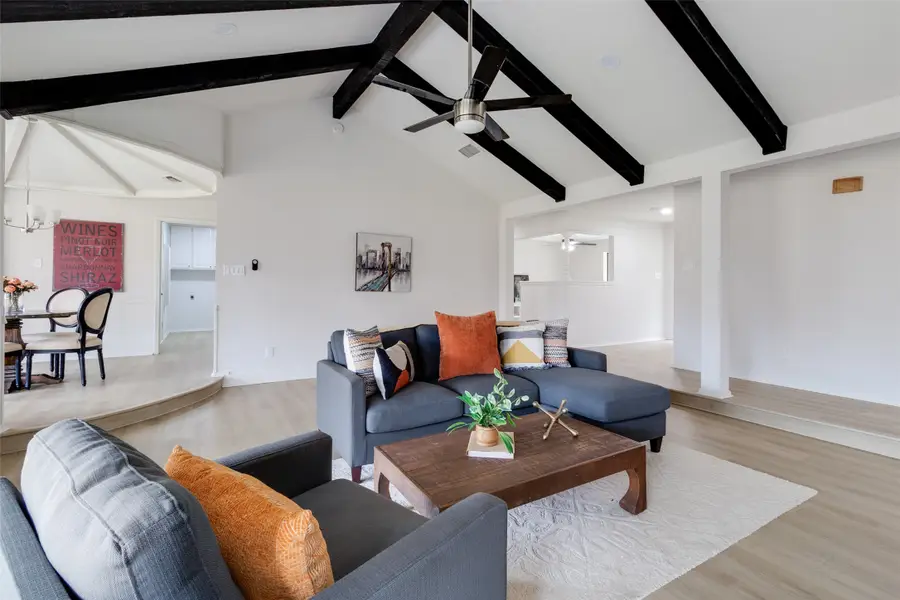 909 Highland Drive, Cleburne, TX 76033 - Image #3