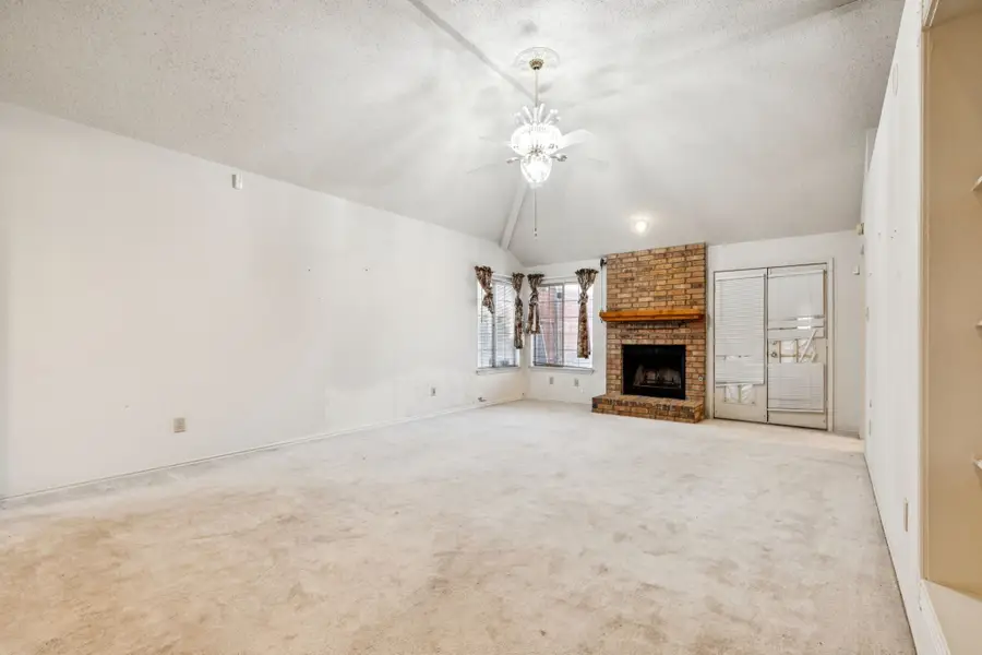 4215 Juniper Lane, Carrollton, TX 75010 - Image #3