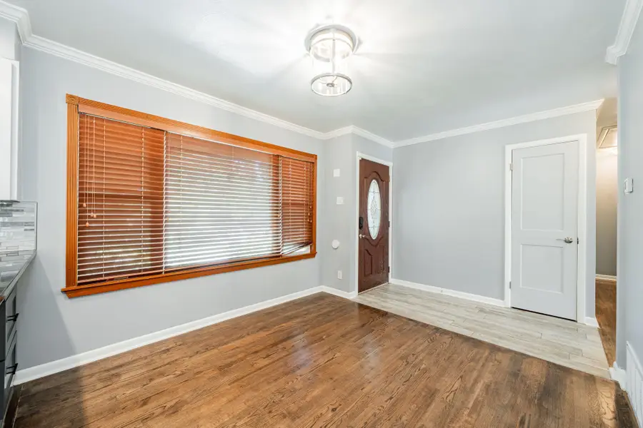 908 Saturn Springs Drive, Garland, TX 75041 - Image #3