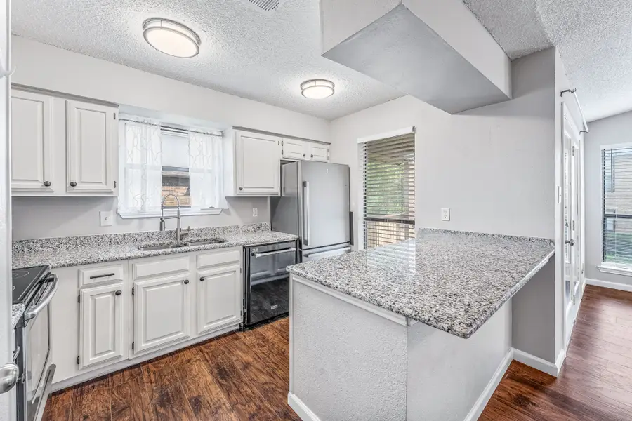 1204 Harwell Drive #2124, Arlington, TX 76011 - Image #3