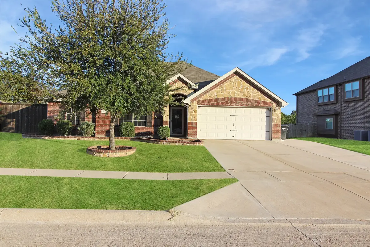 125 Fieldview Drive, Crandall, TX 75114 - Image #1