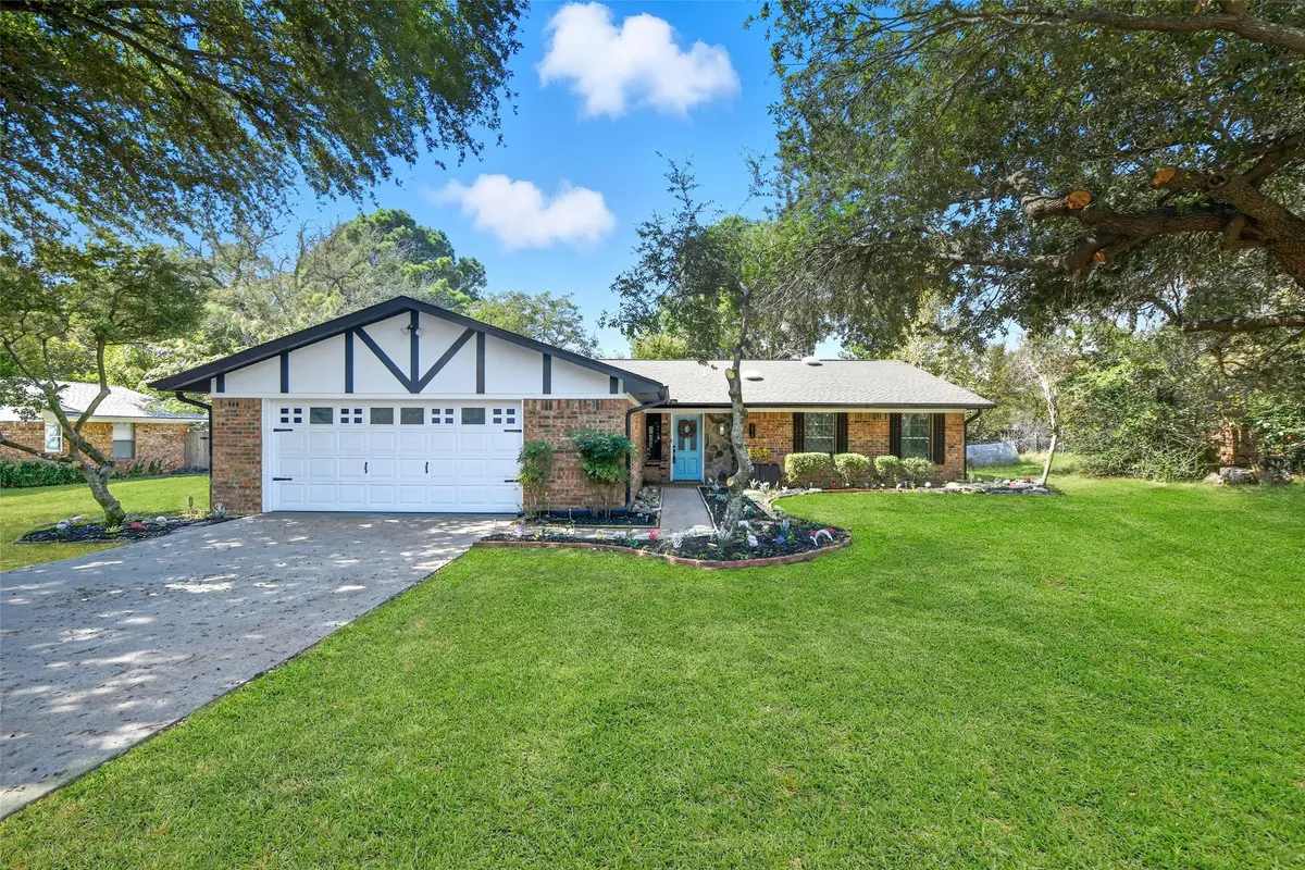 214 Bluebonnet Trail, Keene, TX 76059 - Image #1