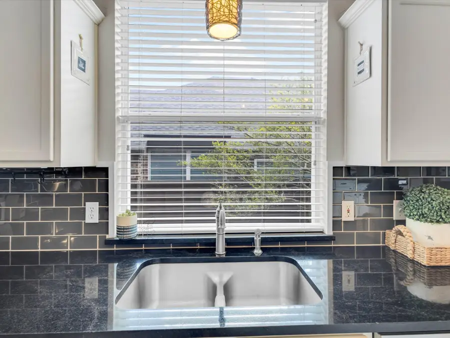 6004 Crestmill Lane, Sachse, TX 75048 - Image #3