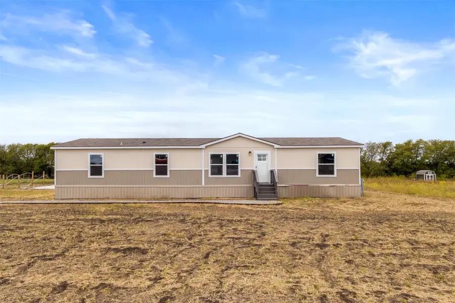 1118 Caroline Court, Howe, TX 75459 - Image #2