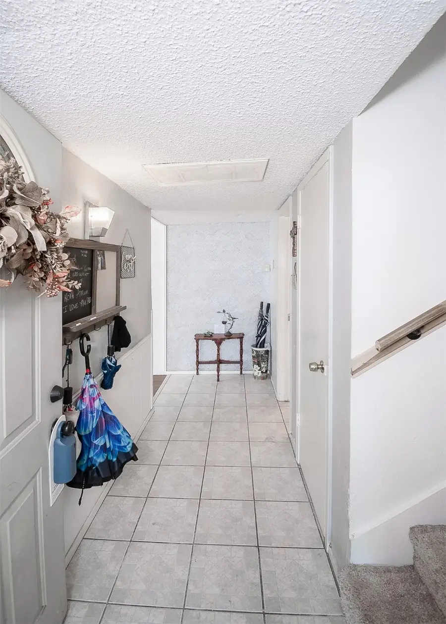 2319 Jimmydee Drive, Irving, TX 75060 - Image #3