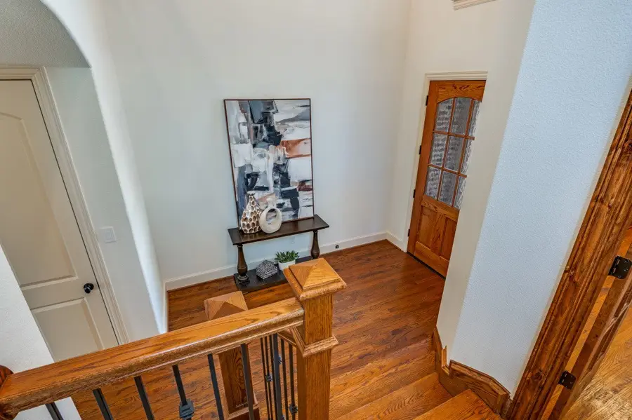 675 Brookstone Drive, Irving, TX 75039 - Image #2