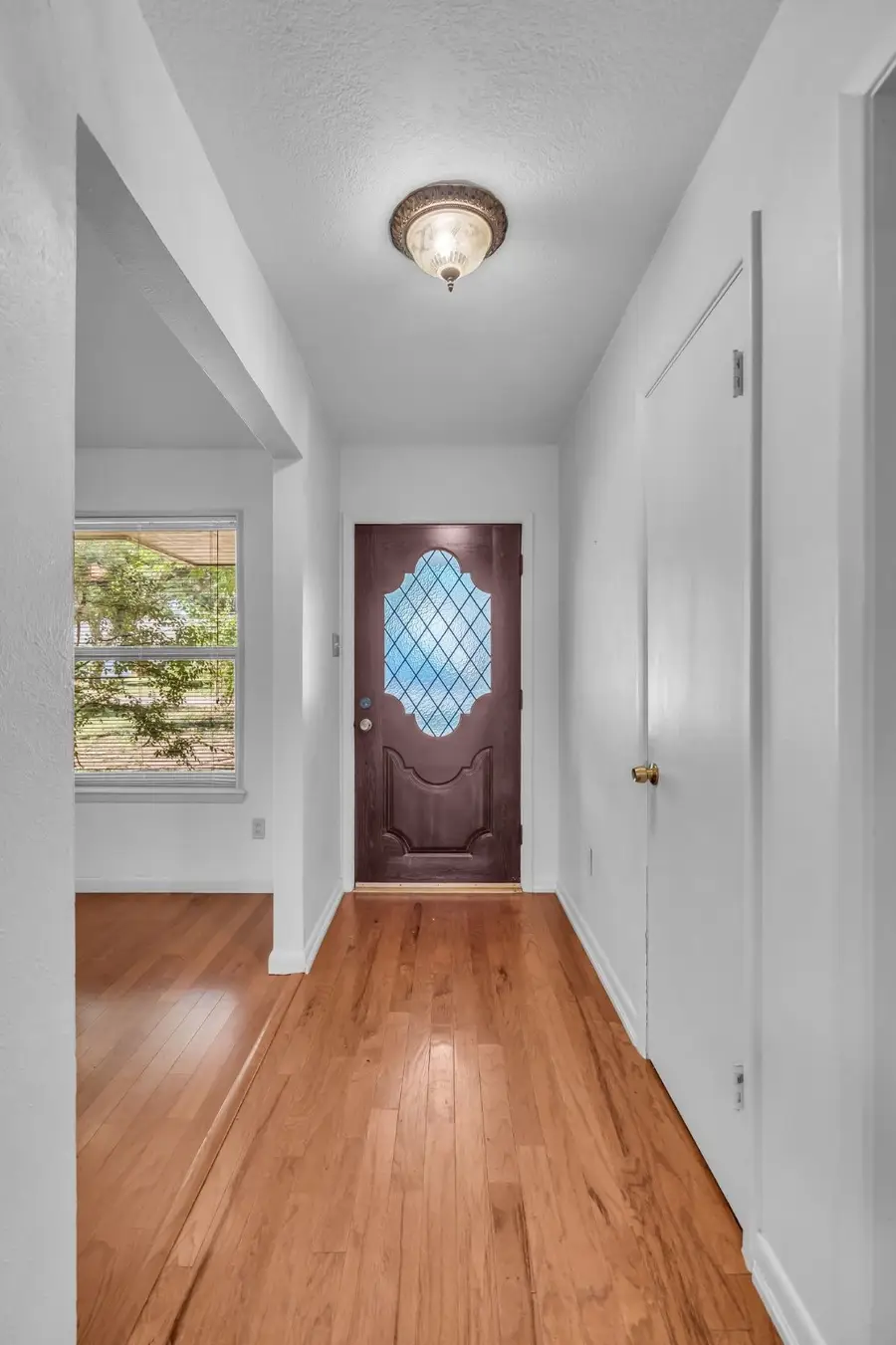 2972 Maydelle Lane, Farmers Branch, TX 75234 - Image #3