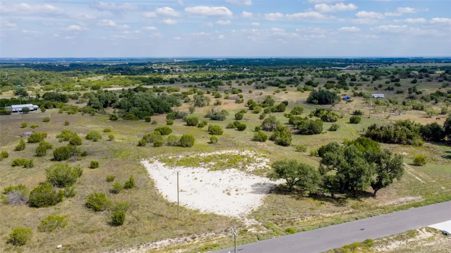 127 Gilmore Court, Lipan, TX 76462 - Image #2
