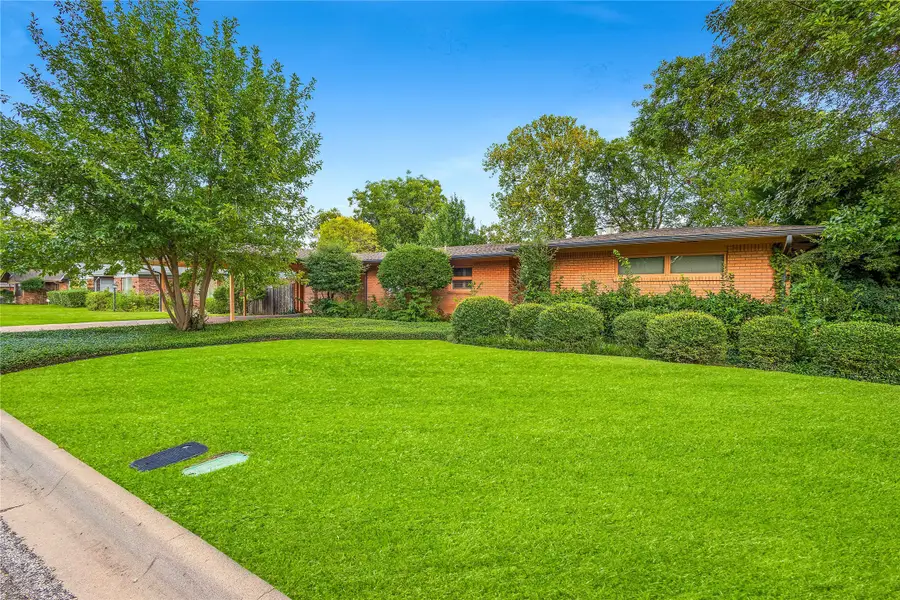 3712 Scranton Drive, Richland Hills, TX 76118 - Image #3