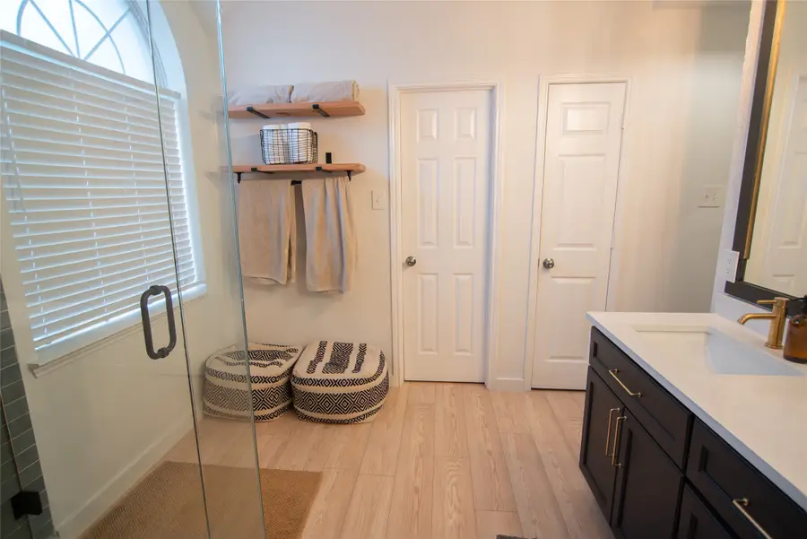 4716 Misty Ridge Drive, Fort Worth, TX 76137 - Image #3