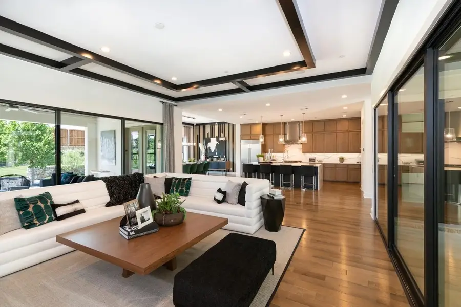 5100 Windsor Ln, Flower Mound, TX 75077 - Image #3