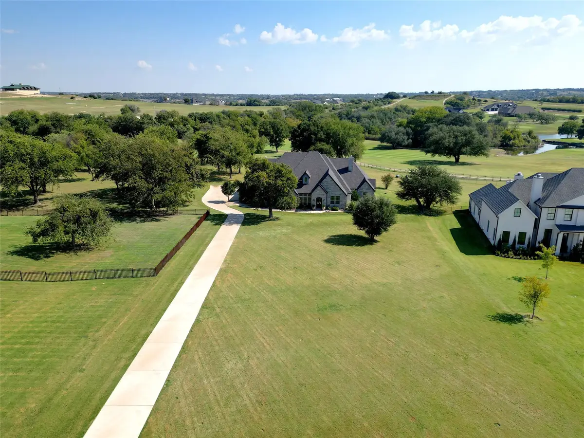 205 Pinnacle Peak Lane, Weatherford, TX 76087 - Image #1