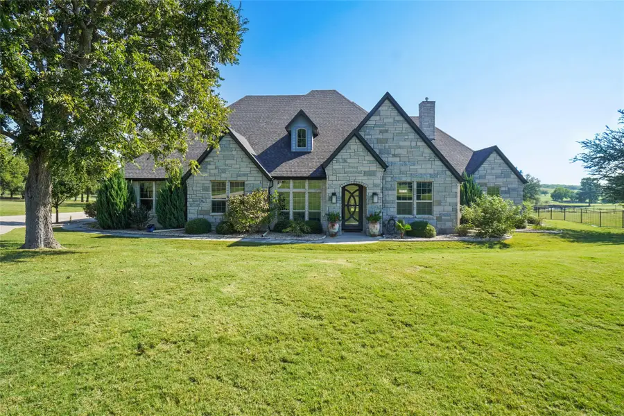 205 Pinnacle Peak Lane, Weatherford, TX 76087 - Image #2