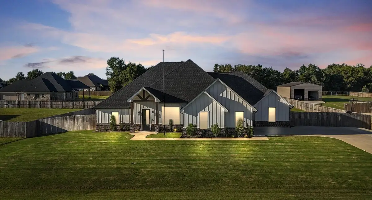 21849 Country Meadows, Bullard, TX 75757 - Image #1