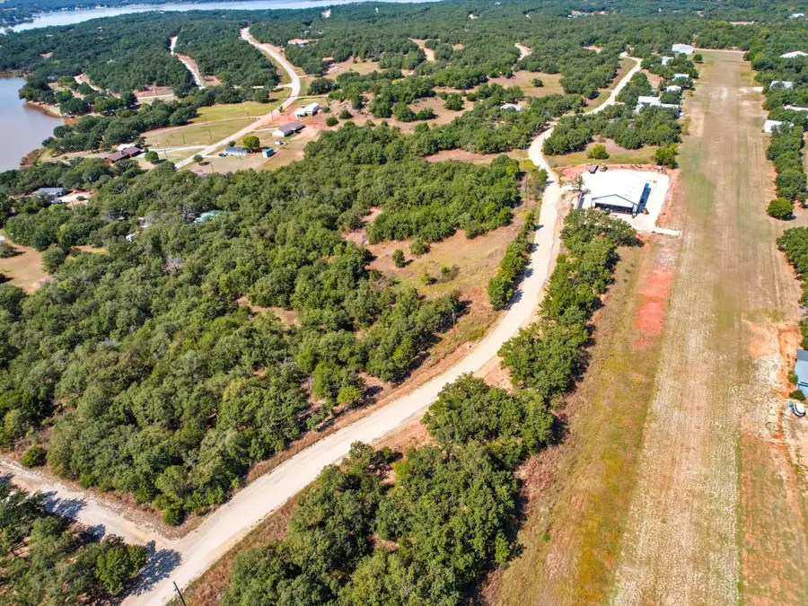 122 Cliff View Drive, Nocona, TX 76255 - Image #2