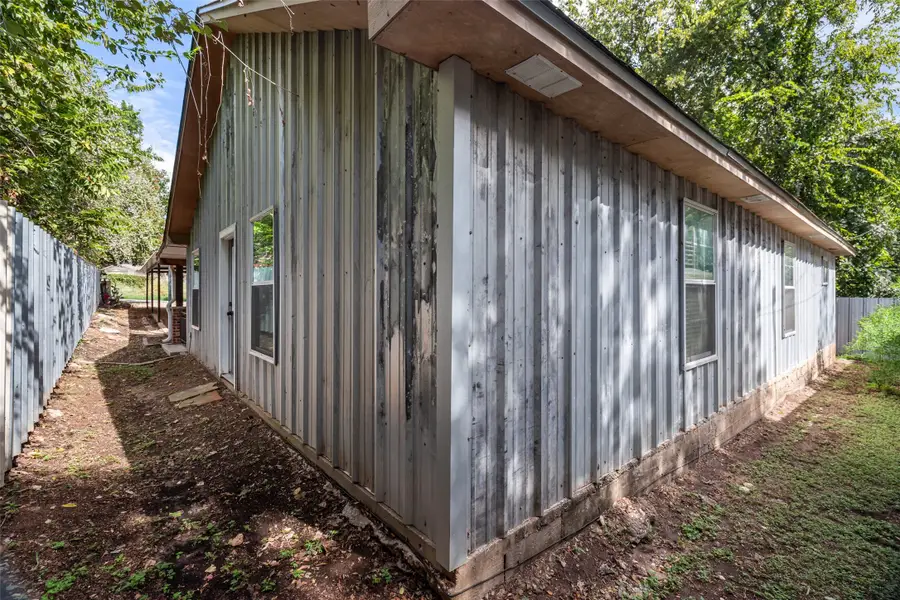 3620 Montgomery, Granbury, TX 76049 - Image #3