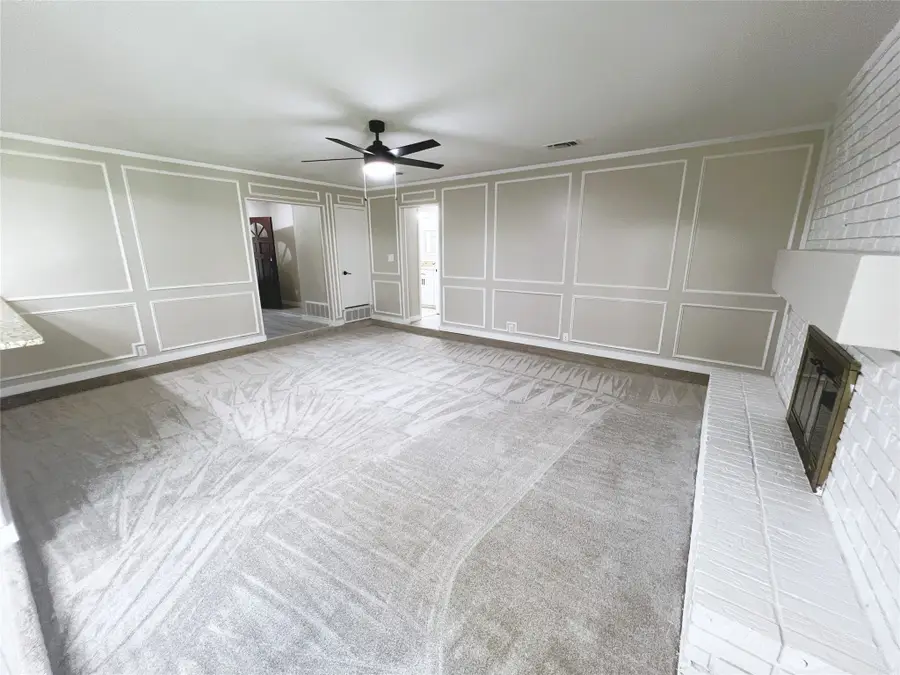 2946 Ridgewood, Grapevine, TX 76051 - Image #3