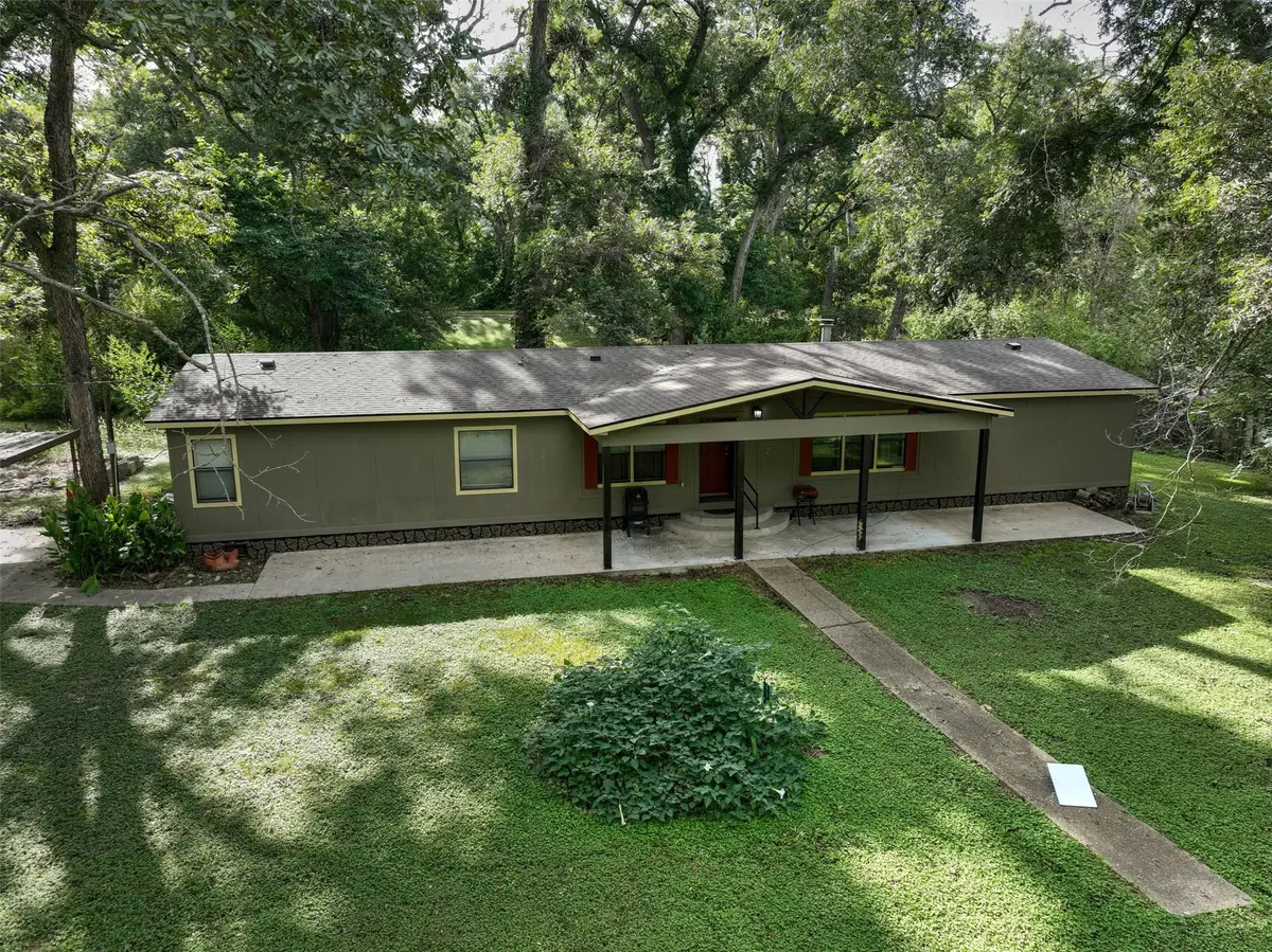 114 Private Road 202, Aquilla, TX 76622 - Image #1