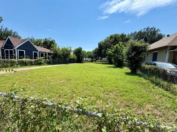 3823 Waldron Avenue, Dallas, TX 75215