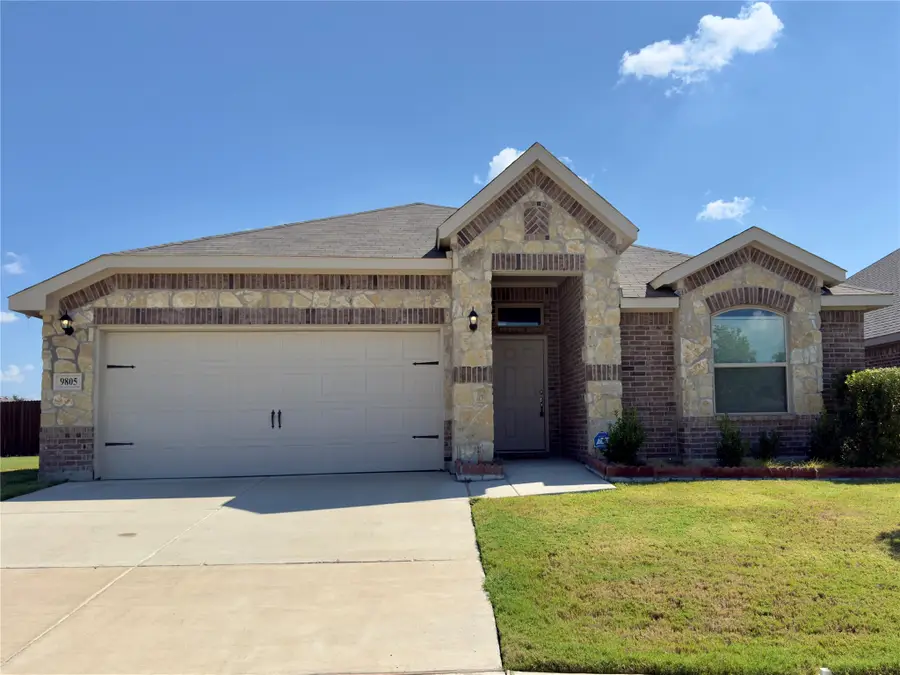 9805 Mescalbean Boulevard, Fort Worth, TX 76036 - Image #2