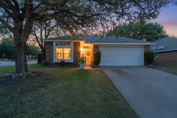 200 Chamblin Drive, Cedar Hill, TX 75104