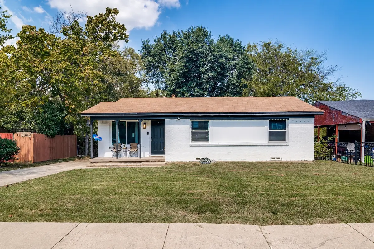 1309 Woodcrest Drive, Mesquite, TX 75149 - Image #1