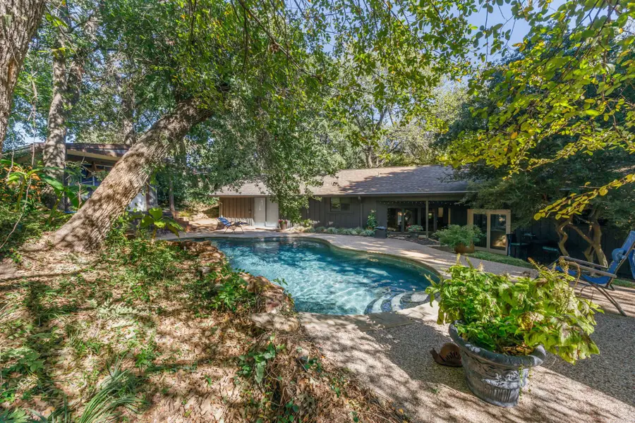 1701 Timbers Drive, Irving, TX 75061 - Image #3