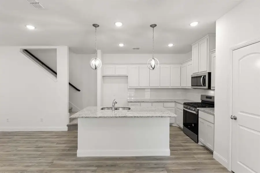 471 Sweet Spring Drive, Lavon, TX 75166 - Image #2