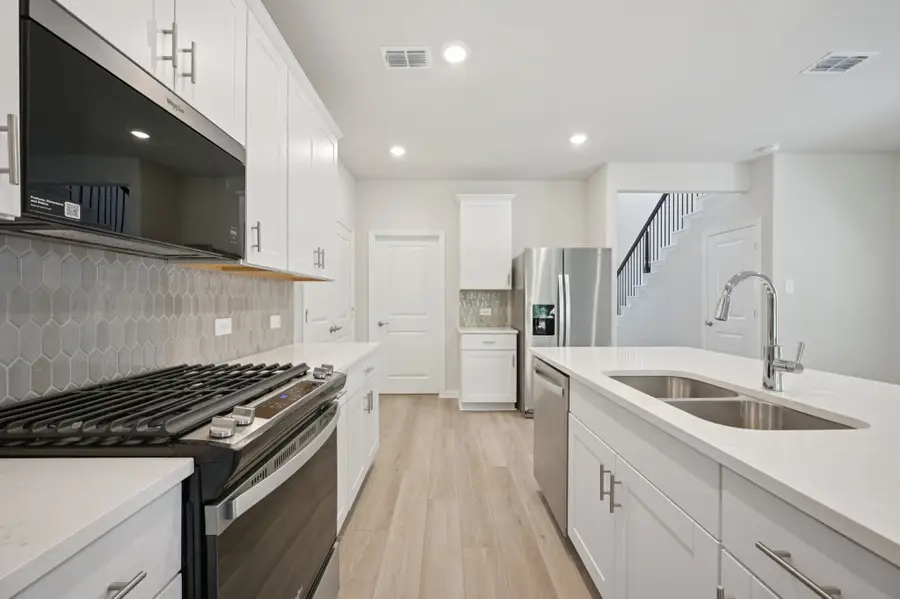 515 Clover Creek Drive, Princeton, TX 75071 - Image #3