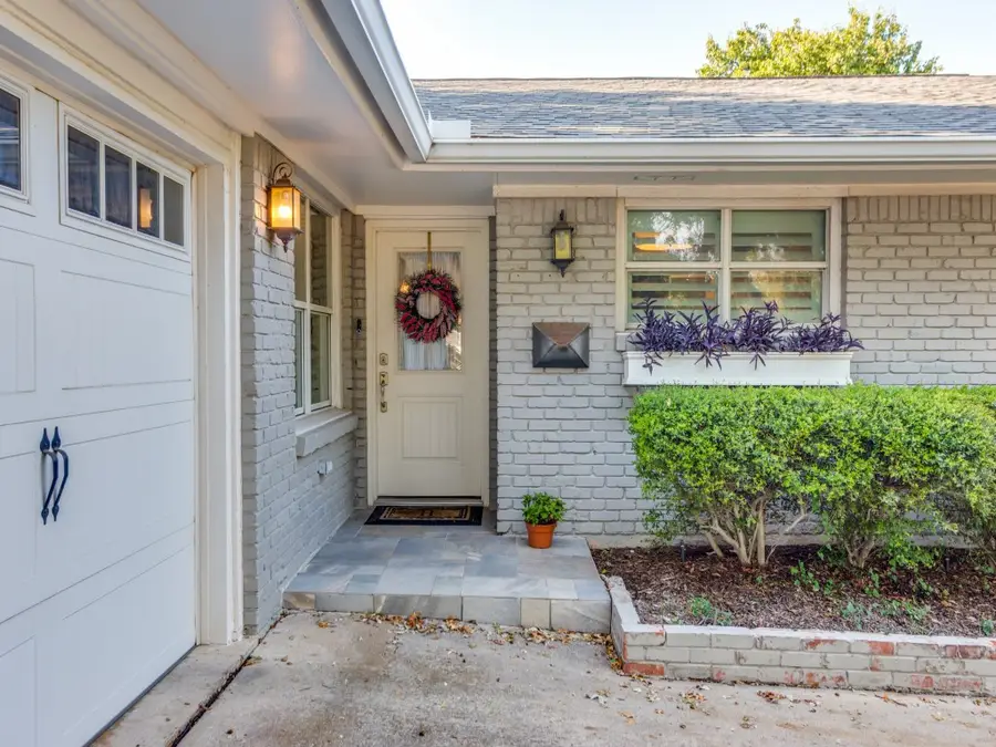 1912 Dakar Road E, Fort Worth, TX 76116 - Image #2