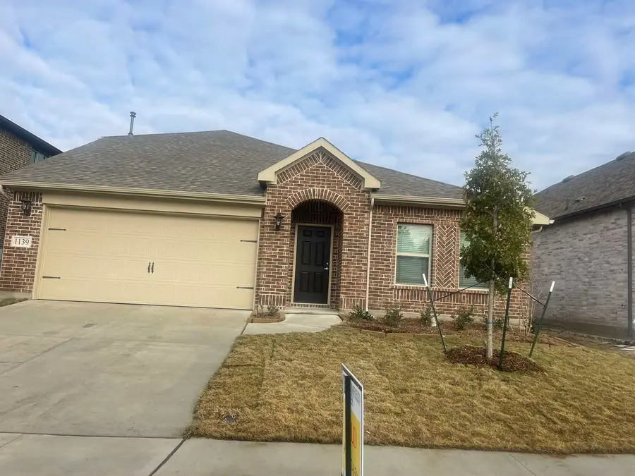 1139 Saddle Ridge Drive, Aubrey, TX 76227 - Image #3