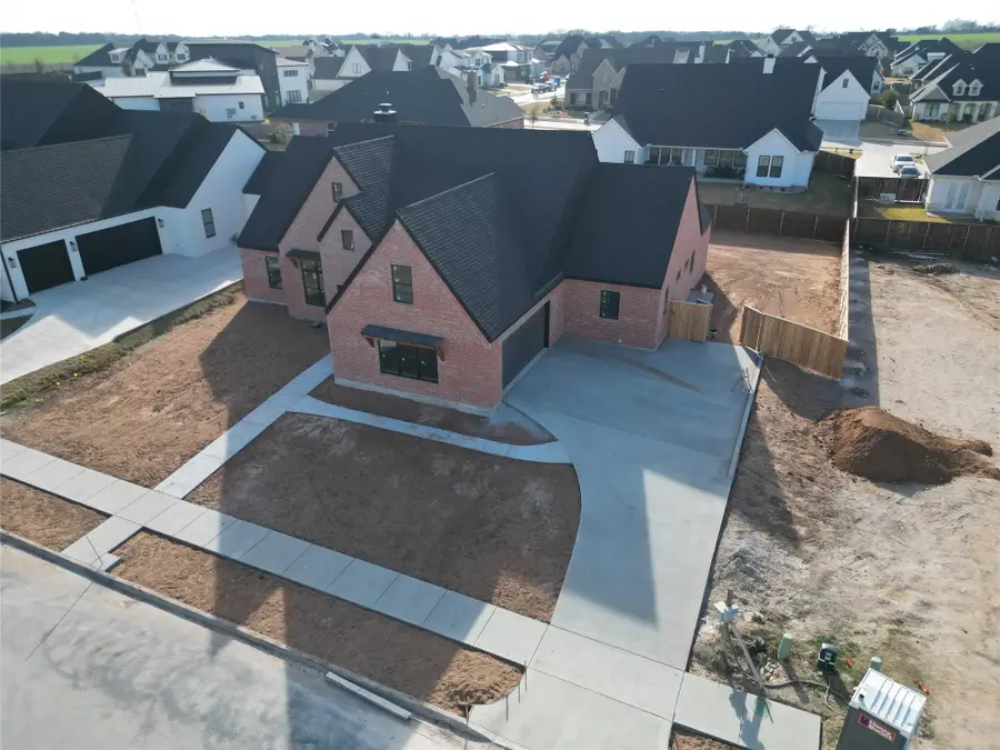 11010 Kings Canyon, Woodway, TX 76712 - Image #3