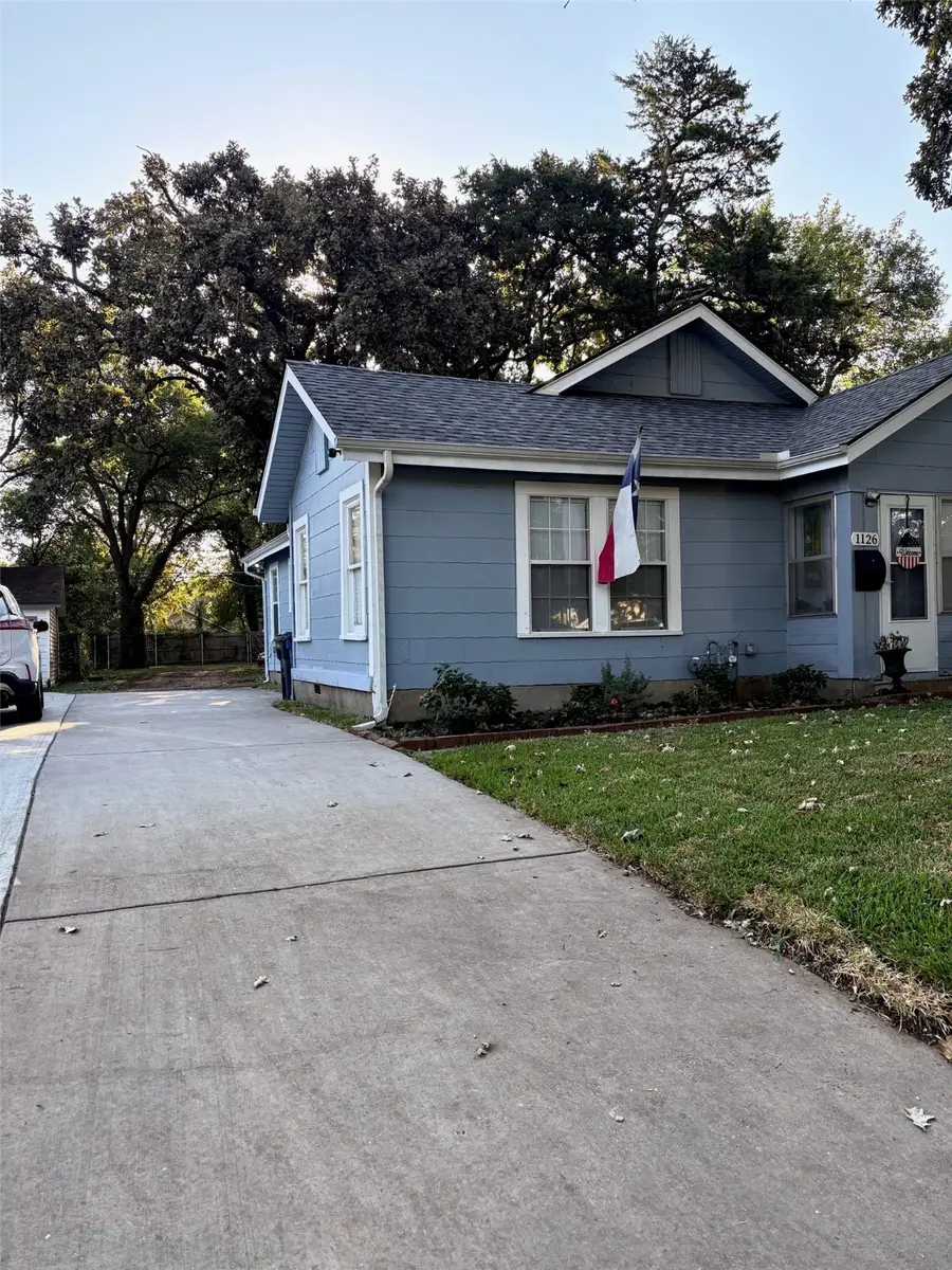 1126 S Oak Cliff Boulevard, Dallas, TX 75208 - Image #2