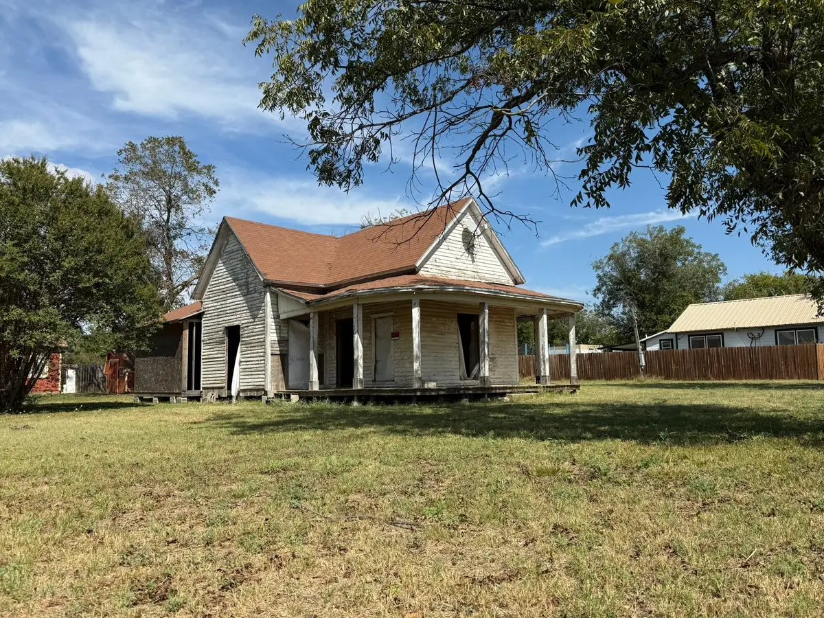 132 W Travis Street, Dublin, TX 76446 - Image #1