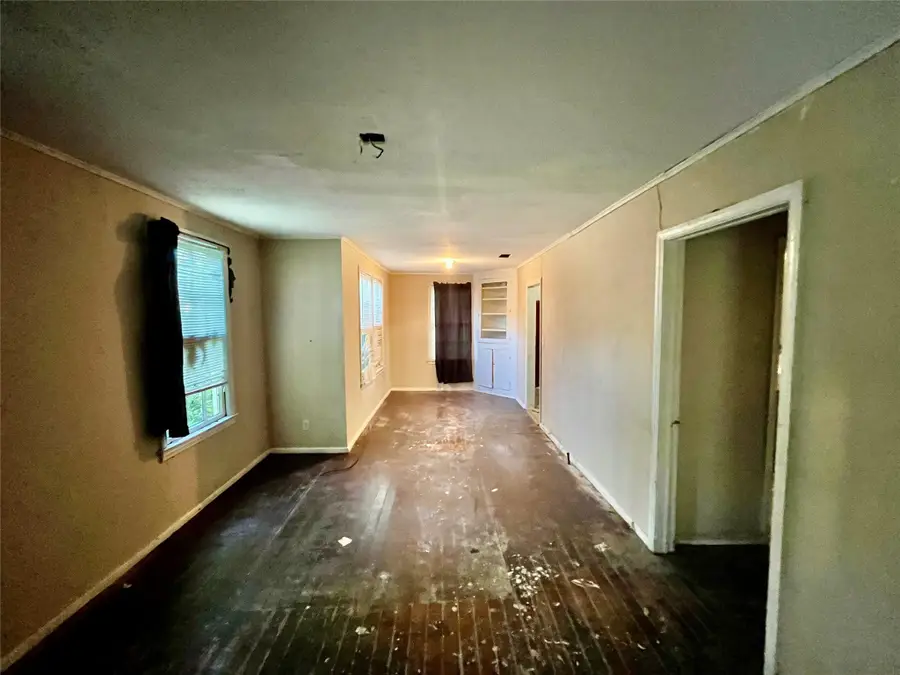 1827 Dolphine Street, Shreveport, LA 71109 - Image #2