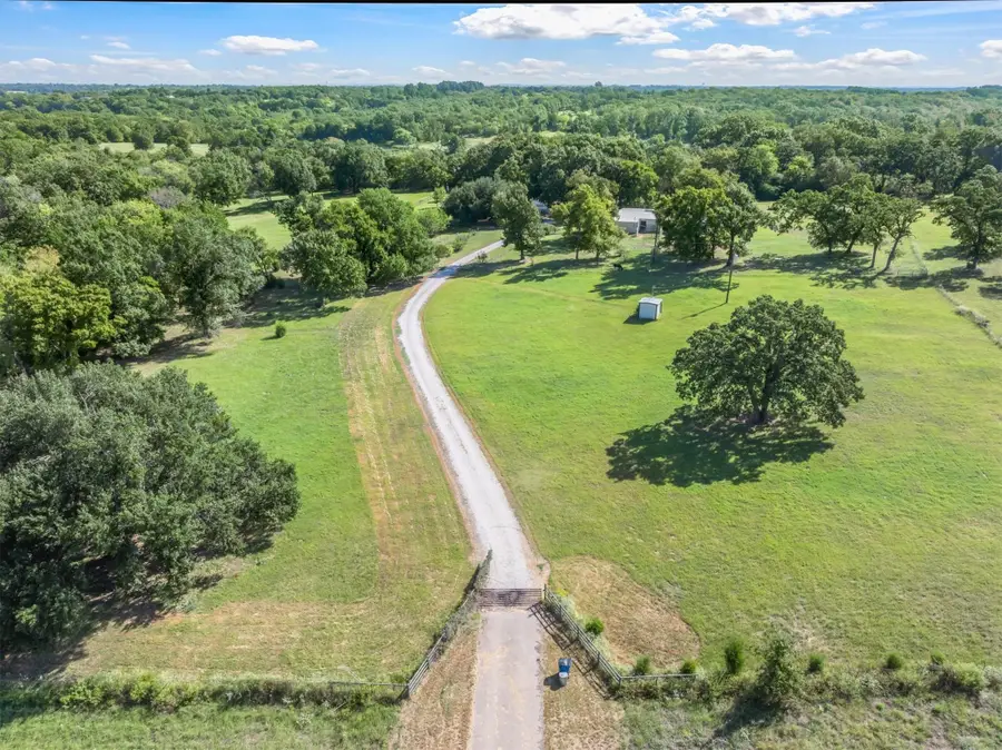 3900 SW Loop 7, Athens, TX 75751 - Image #2