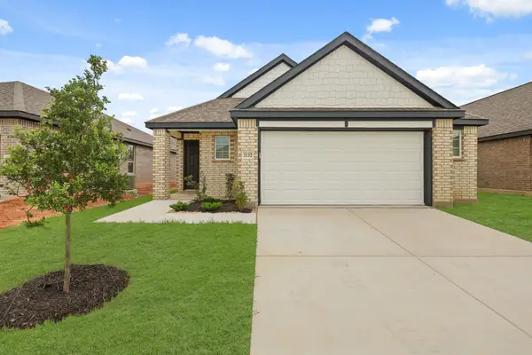 3132 Manchester Drive, Cleburne, TX 76031