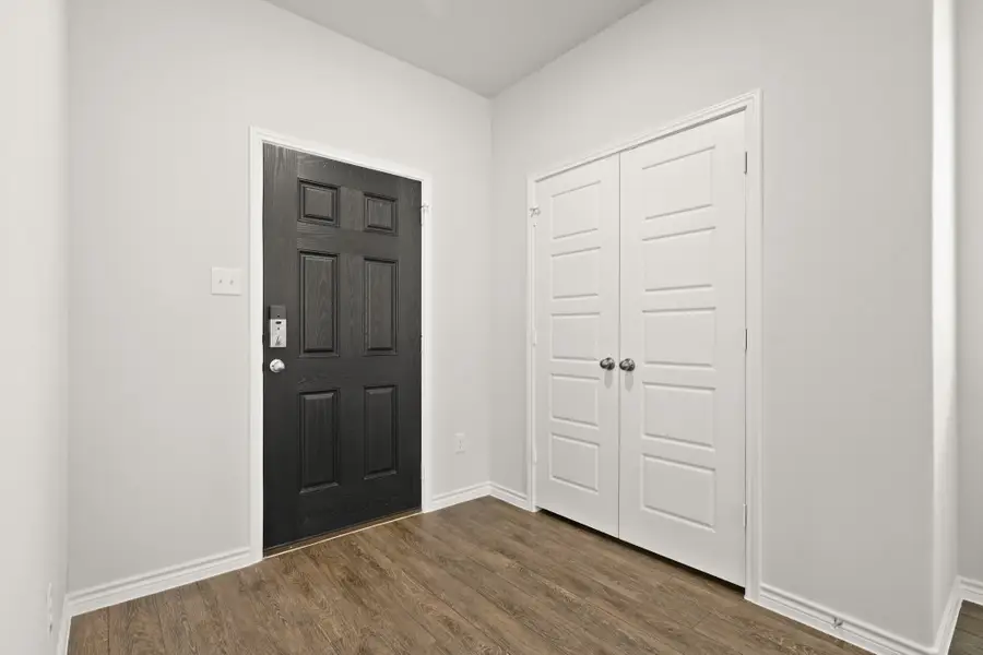 1504 Romans Road, Ennis, TX 75119 - Image #3