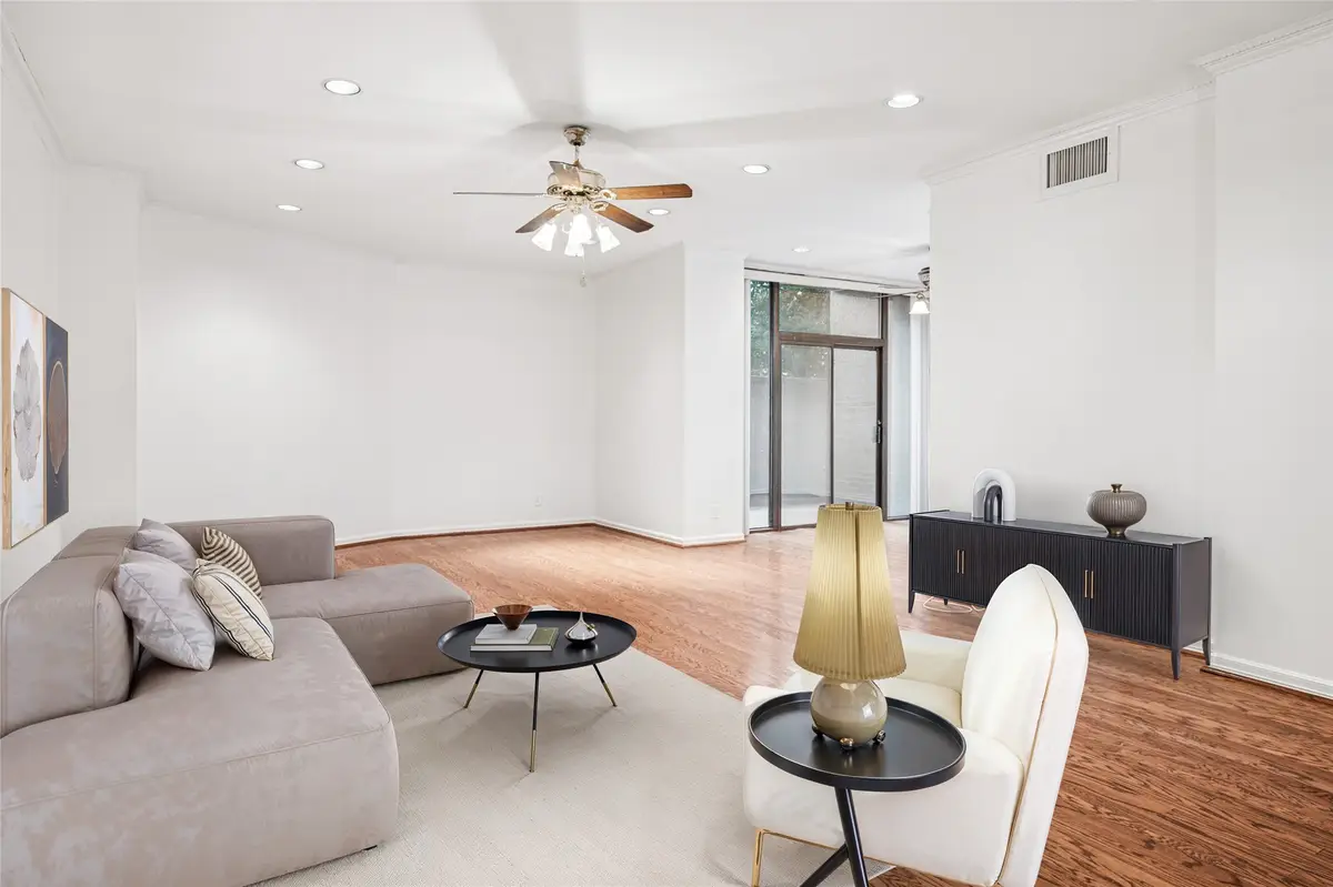 5200 Keller Springs Road #110, Dallas, TX 75248 - Image #1